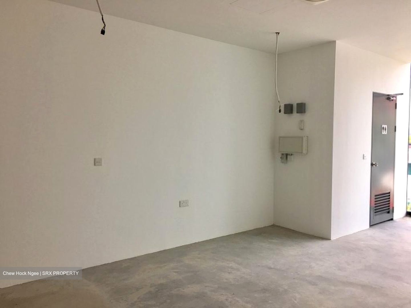 Prestige Point (D19), Shop House #571676661